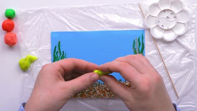 Поделка "Рыбки". Работа с пластилином, бисером, акриловыми красками. смотреть онлайн