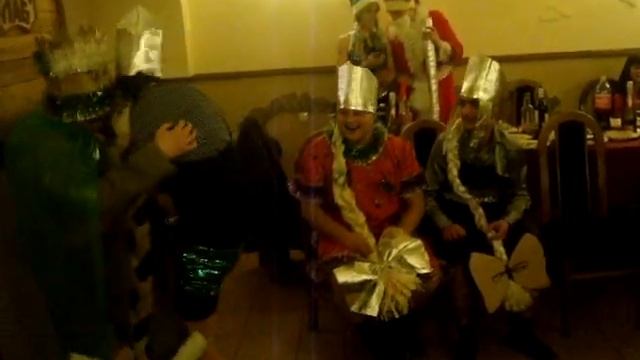 3 царицы :) Новогодний корпаратив "Техноэлектропласт" смотреть онлайн