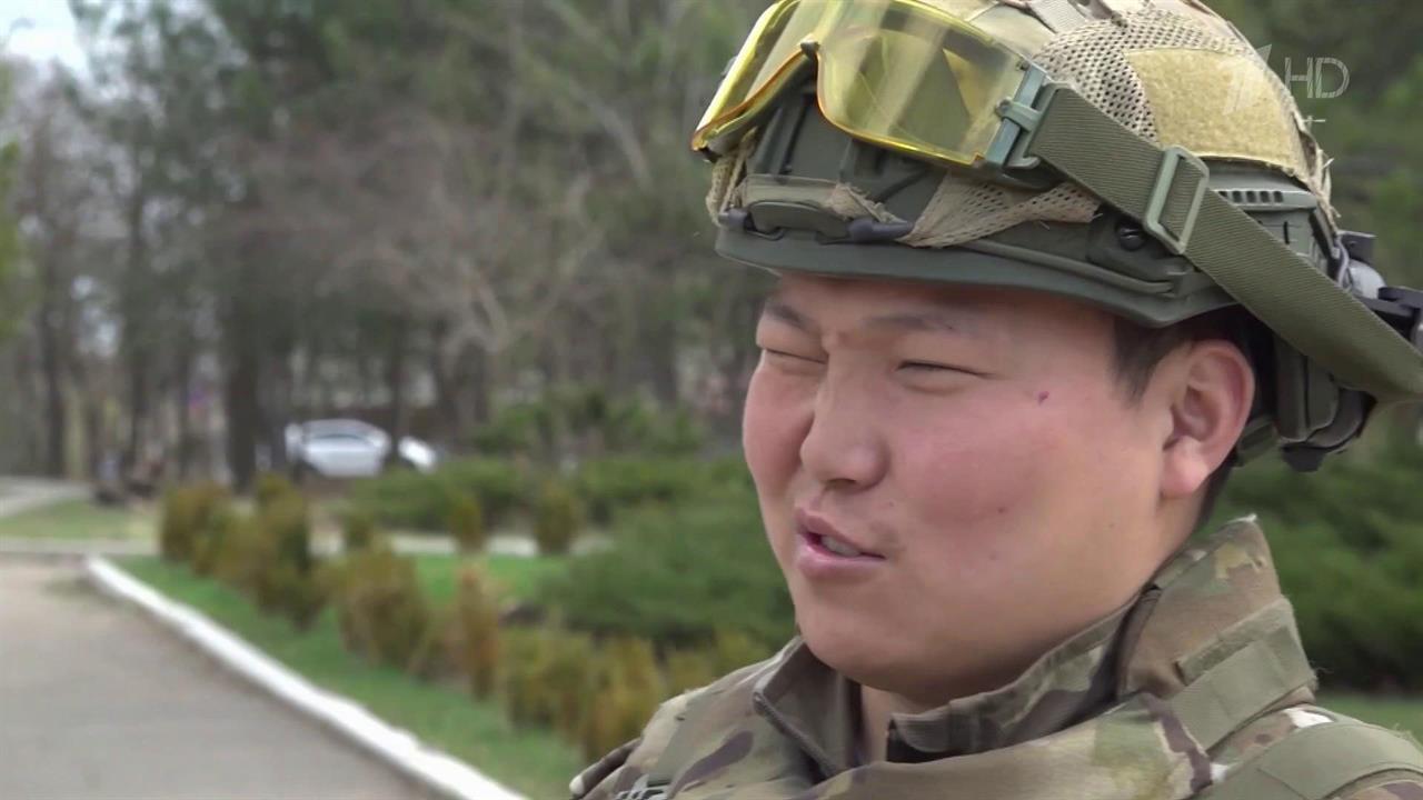 Подвиг рядового Родимира Максимова, в первом же бою ставшего командиром