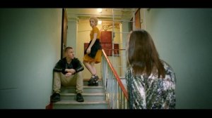 Сильная девушка