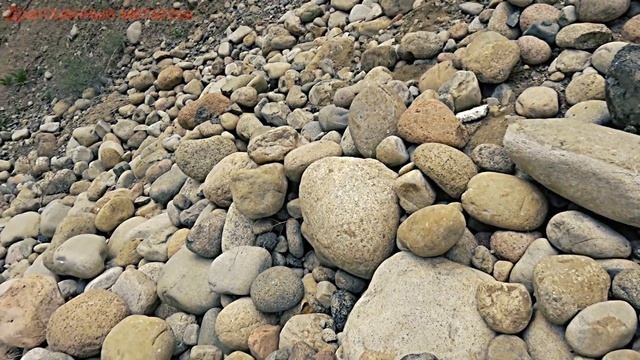 Нашел красивый Алмаз и самородок