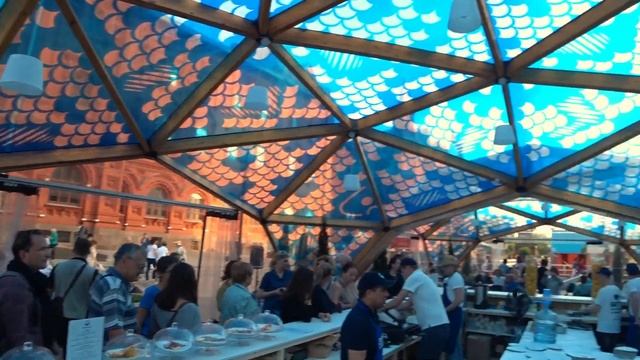 РЫБНАЯ НЕДЕЛЯ В МОСКВЕ / В ПОИСКАХ УСТРИЦ
