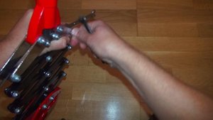 Делаем заклепочник для резьбовых заклепок за 30 минут