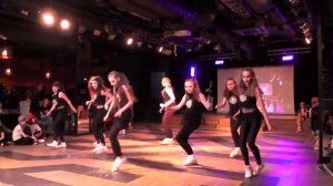 Formation Dance