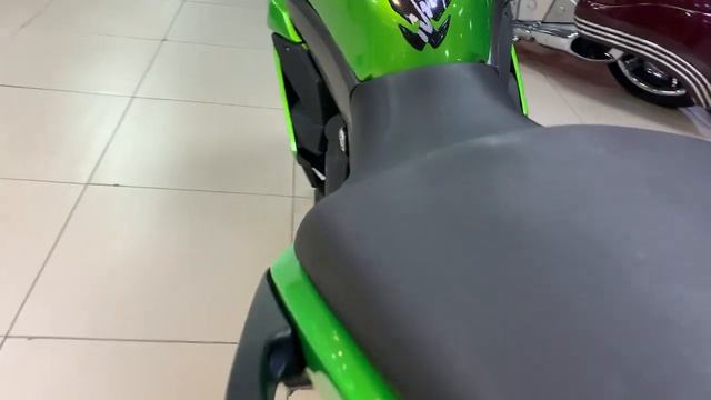 Мотоцикл KAWASAKI NINJA400RABS Арт ST01594 Мотосалон Мегамото смотреть онлайн
