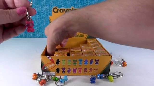 Crayola Munnyworld Vinyl Blind Box Zipper Pull Keyring Series Kidrobot Opening | PSToyReviews