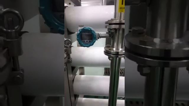 Система очистки чистой воды на линии по производству бутилированной воды или система очистки минера