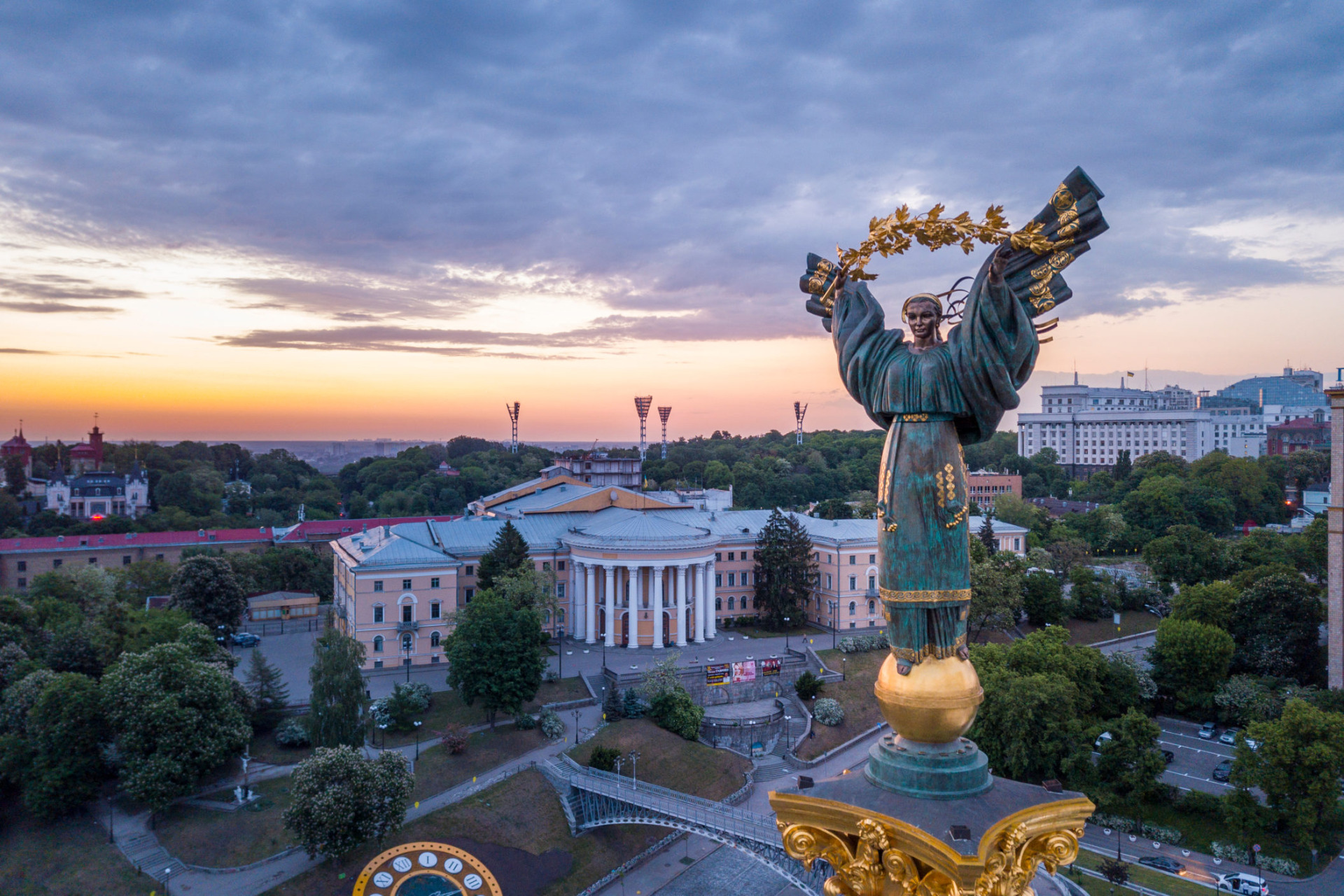 В Полтавской области Украины поврежден промышленный объект