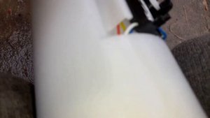 Дэу леганза. Перестал работать датчик уровня топлива на панели.Снова снимаю бензонасос  ищу причину