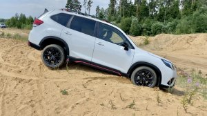 Новый Subaru Forester в спорт версии / Затестили в песках