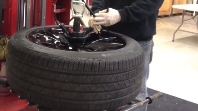 Tesla Wheels - Gloss Black смотреть онлайн