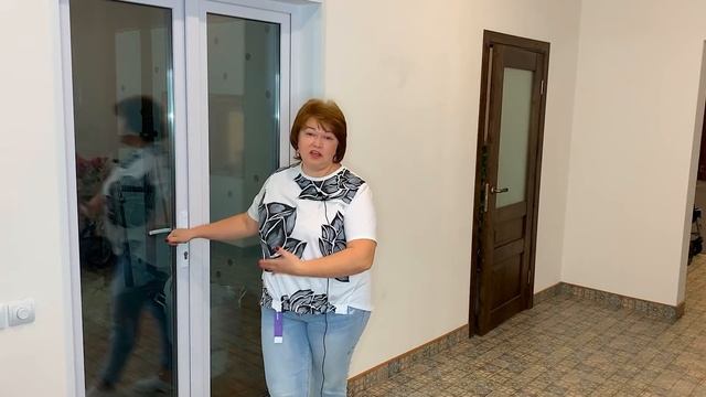 ОБЗОР ШИКАРНОГО ДЕРЕВЕНСКОГО ДОМА ЗА 10 МИЛЛИОНОВ! смотреть онлайн