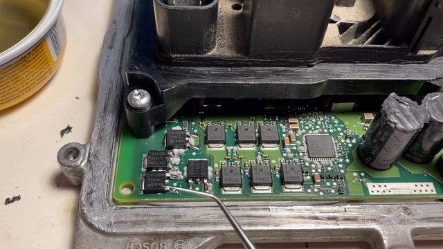 Ремонт DME Bosch MEVD17.2.9 BMW после "чиптюнинга" BMW F10 с мотором N20 смотреть онлайн