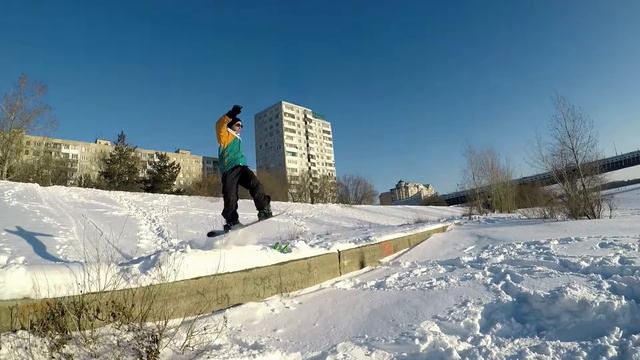 Обучение сноуборд! Как поворачиваться на 180 градусов! Прыжок на сноуборде! Frontsideair Backsideai