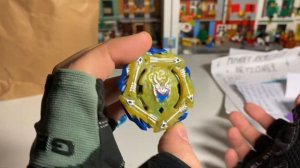 ВАШИ ПОДАРКИ С ТУРНИРА ПО БЕЙБЛЭЙДАМ / Бейблэйд Бёрст / Beyblade Burst