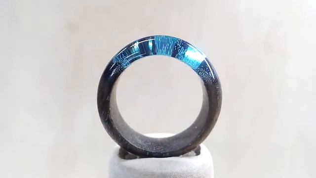 Простое кольцо из дерева смолы смотреть онлайн