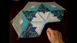 Пэчворк и стежка рисунок снежинка для Новогодней салфетки.