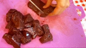 СЕРДЦЕ И ПЕЧЕНЬ С ЗАПЕЧЁННЫМ КАРТОФЕЛЕМ! Рецепт правильного и пошаговому приготовления ливера