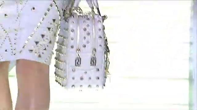 Женская коллекция Versace Весна-лето 2012 | Показ мод