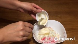 Готовятся проще простого. Тарталетки с крабовыми палочками.