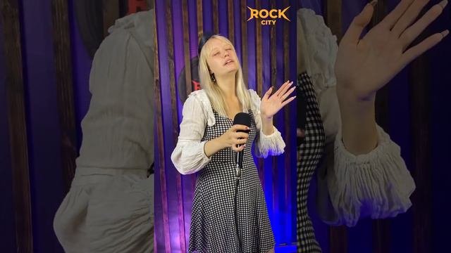 Учим петь не только эстрадным вокалом, но и народным 🎤