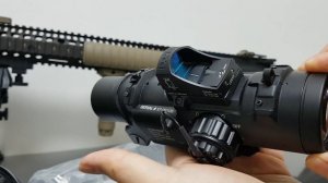 Looking at Elcan Specter DR 1X4X