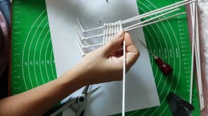 Новогодняя, ёлочная игрушка Олень из бумажной лозы