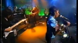 Walfredo Reyes, Jr. w/ Steve Winwood - "Higher Love" (live) VH1 Studios, London, UK