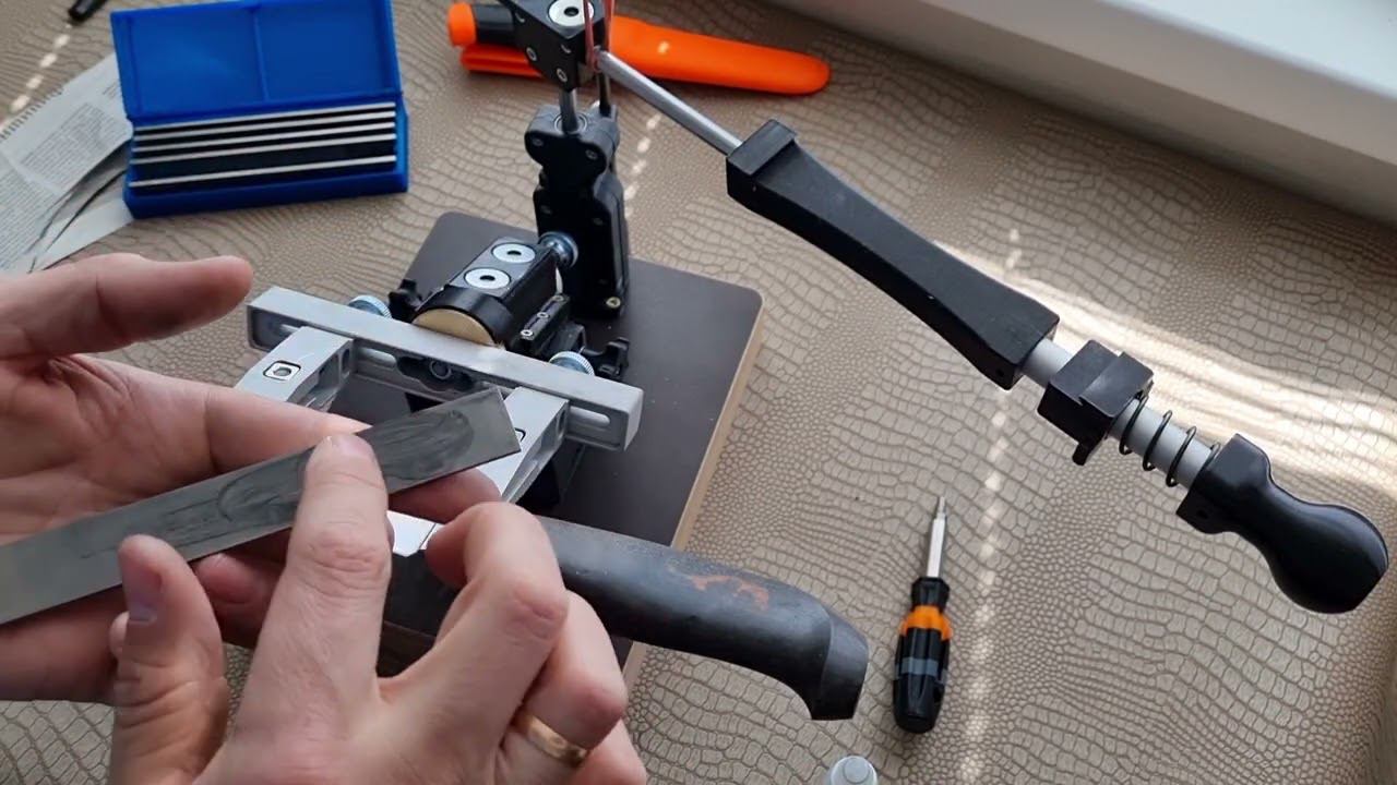 Заточка ножа на ⚔️"ЦАПЛЯ "Metal" смотреть онлайн