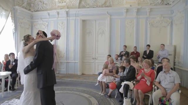 Свадебное видео от Михаила и Татьяна с нашим букетом смотреть онлайн