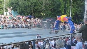 Каскадёрские прыжки на мотоциклах Superman