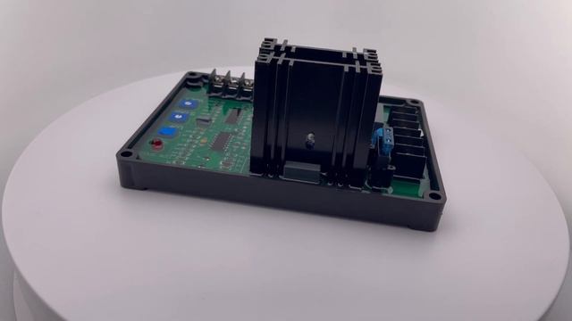 Регулятор напряжения GAVR-15A смотреть онлайн