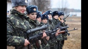 Славянские девушки военные