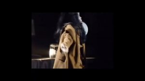 Легендарные движения Рианны на сцене??