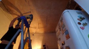 Натяжные потолки на кухне + 6 точечных светильников