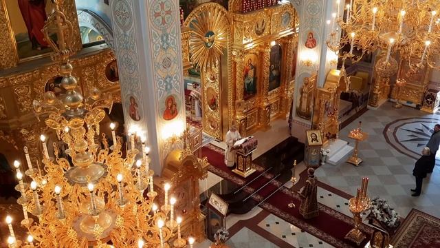 Чтение Евангелия. Читает диакон Сергий Казачков