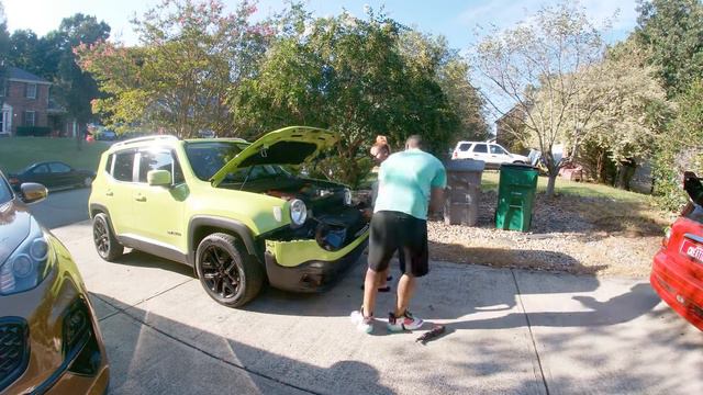 Jeep Renegade: Angry Bird Style Grille смотреть онлайн