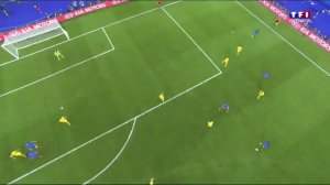 89' - France 2 - 1 Roumanie voir le but exceptionnel de Dimitri Payet en vidéo