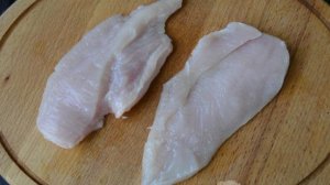 Нежные отбивные из куриного филе на сковороде