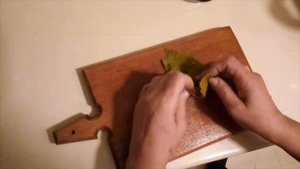 Как завернуть долму в виноградный лист ?