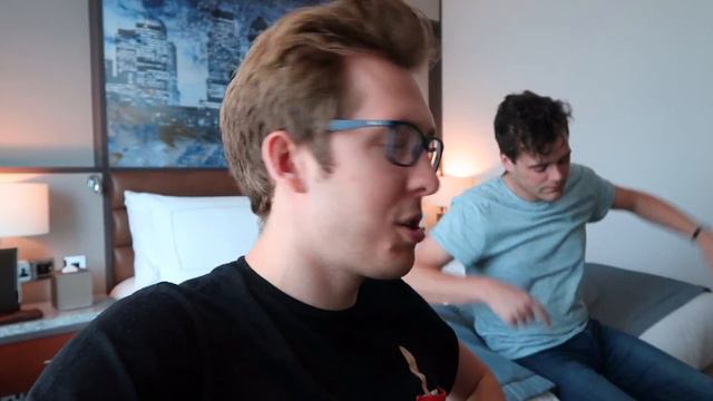 Seeing Alt J at The O2 as VIP! смотреть онлайн