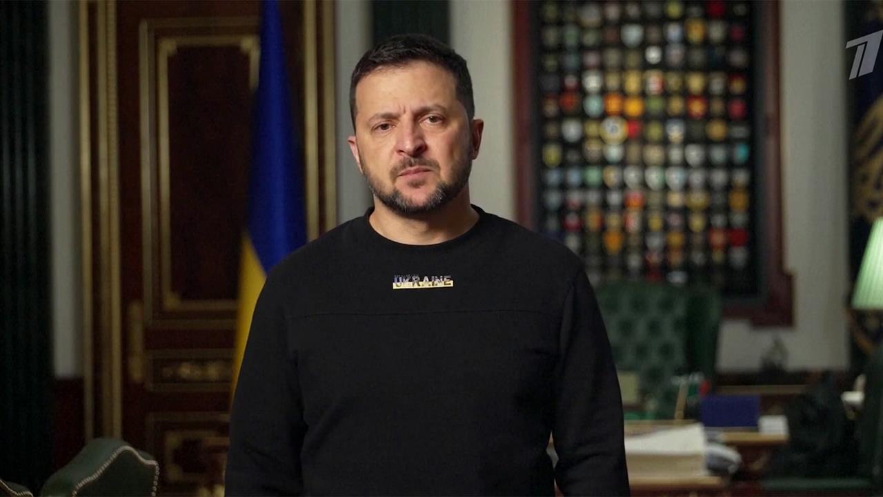 Помощник Зеленского: упрямство президента вредит усилиям всей команды по выработке новой стратегии
