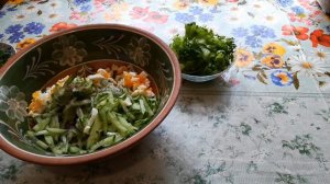 Как приготовить салат из куриной печени!? Салат из куриной печени видео.