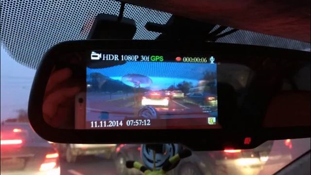 Видеорегистратор и камера заднего вида в зеркале смотреть онлайн