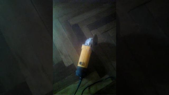обзор Болгарка total ag009 дешовый вариант