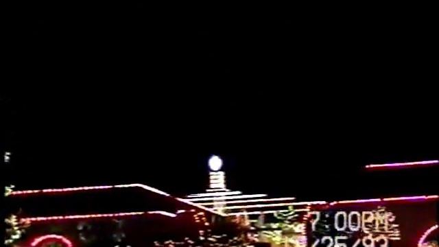 james ferraro's MOTEL CHRISTMAS смотреть онлайн