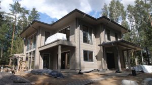 Панорамные окна в загородном доме. Как выбрать материал и цвет окон. Панорамное остекление дома.