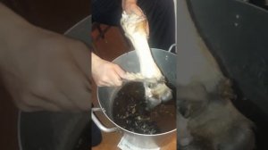 Подготовка к хашу чистка ног быка