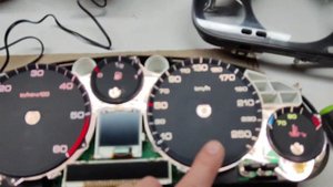 Пересвет приборной панели Peugeot 607, часть 1