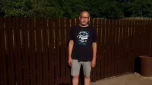 Видеоотзыв о заборе из металлического штакетника